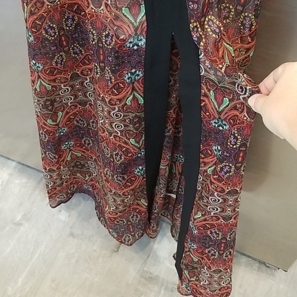 💕ADELYN RAE💕 Sleeveless Pattern Maxi Dress - Picture 6 of 11